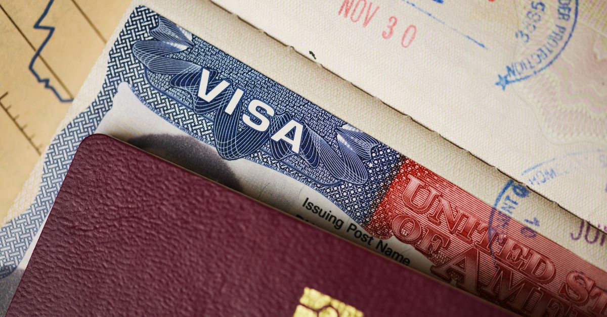 איך מוציאים דרכון רומני?